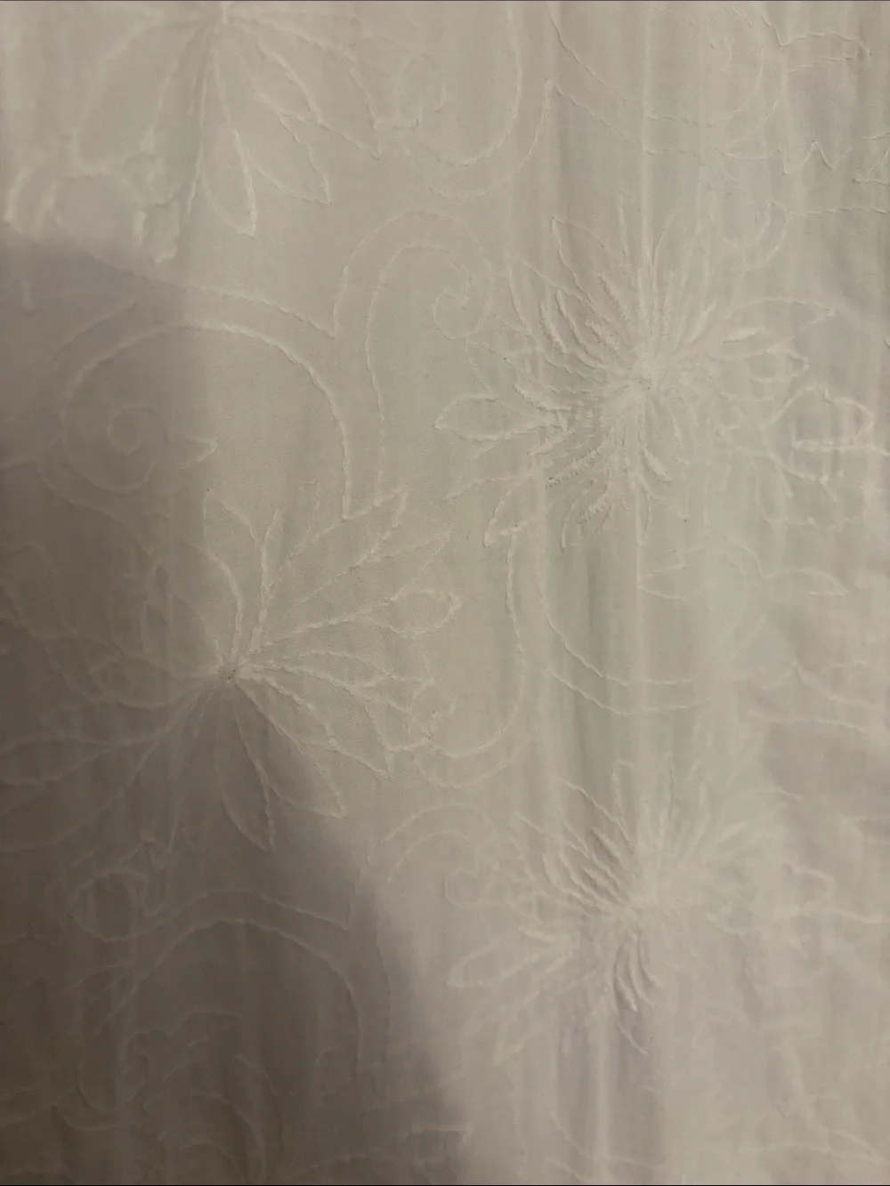Formes Paris Women’s White Embroidered Chemise Sundress, size EU 40 / US SMALL - Picture 5 of 7